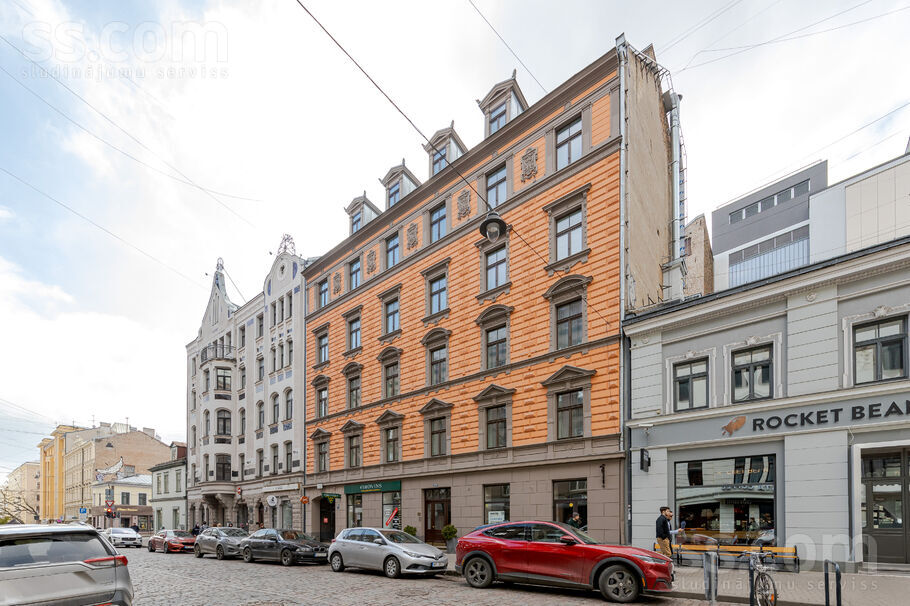 Blaumaņa 12, Rīga — dzivoklis