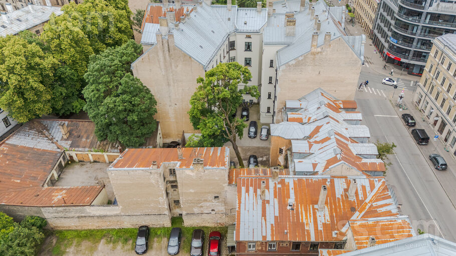 Ģertrūdes 75, Rīga — maja