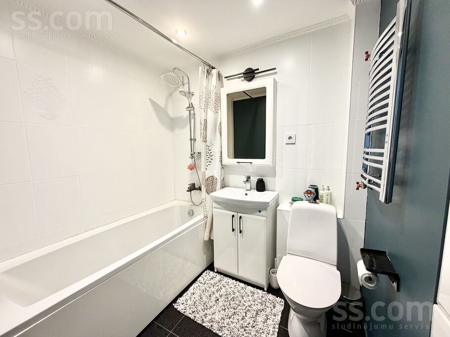 Daugavas 28, Krauja, Daugavpils un raj., Naujenes pag. — dzivoklis