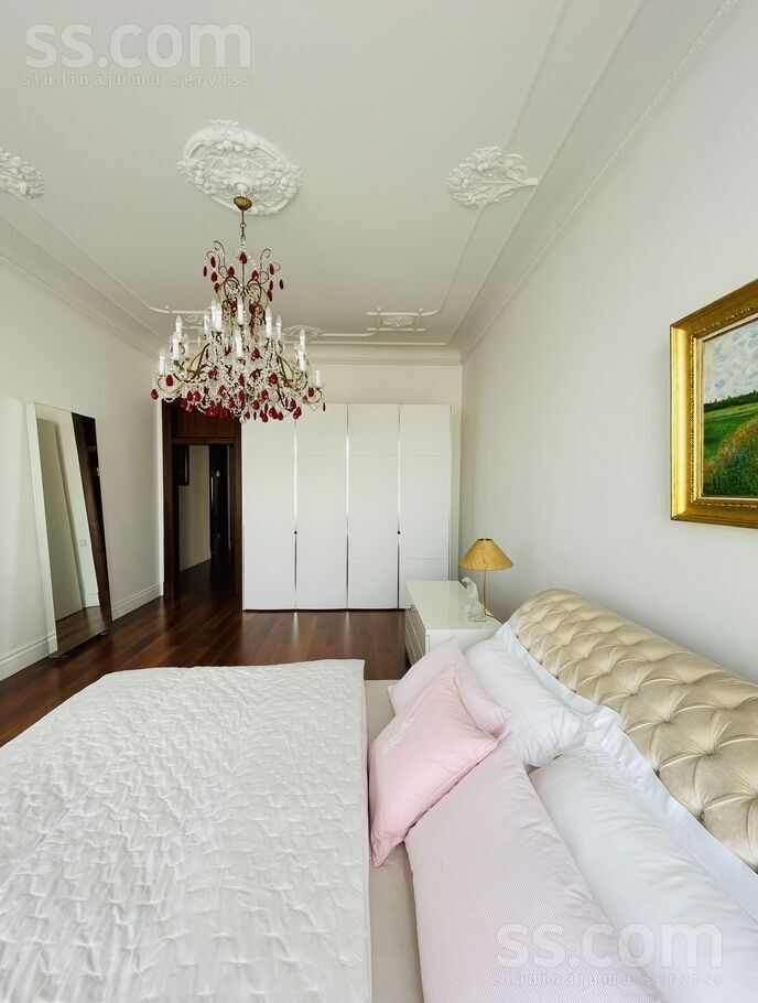 Brīvības 105, Rīga — dzivoklis