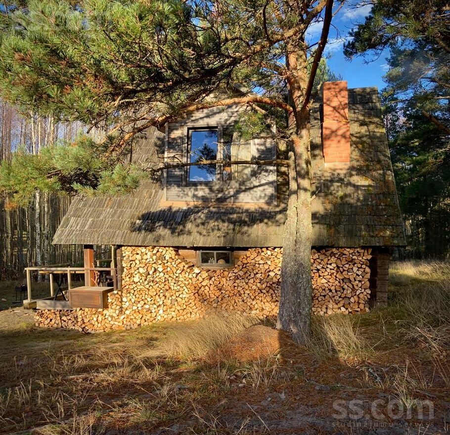 Pakalni, Košrags, Talsi un raj., Kolkas pag. — maja