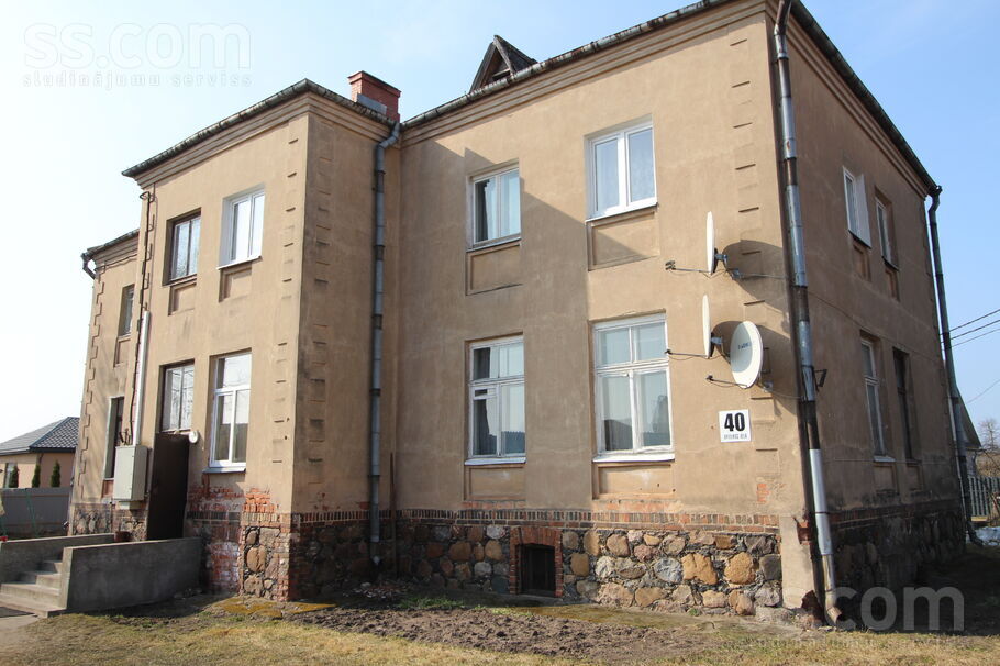 Aptiekas 40, Daugavpils un raj., Daugavpils — dzivoklis