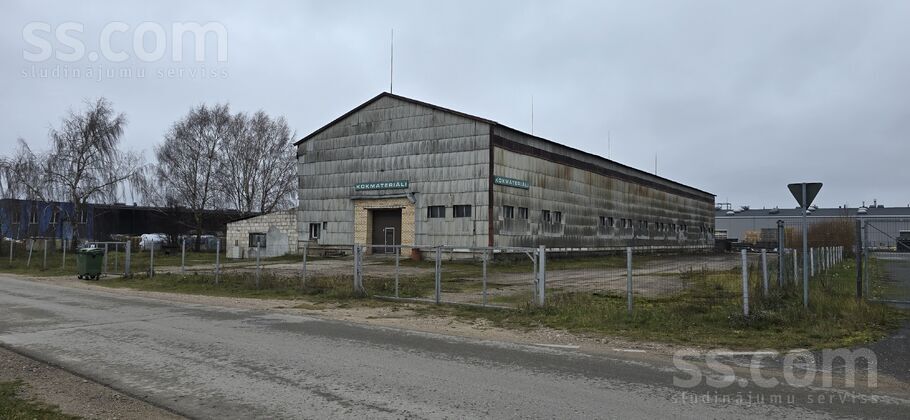 Mazās priedes-1, Piņķi, Rīgas rajons, Babītes pag. — telpa