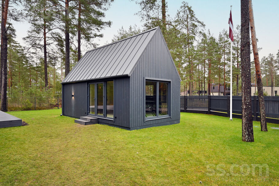 Ričarda 100, Baltezers, Rīgas rajons, Ādažu nov. — maja