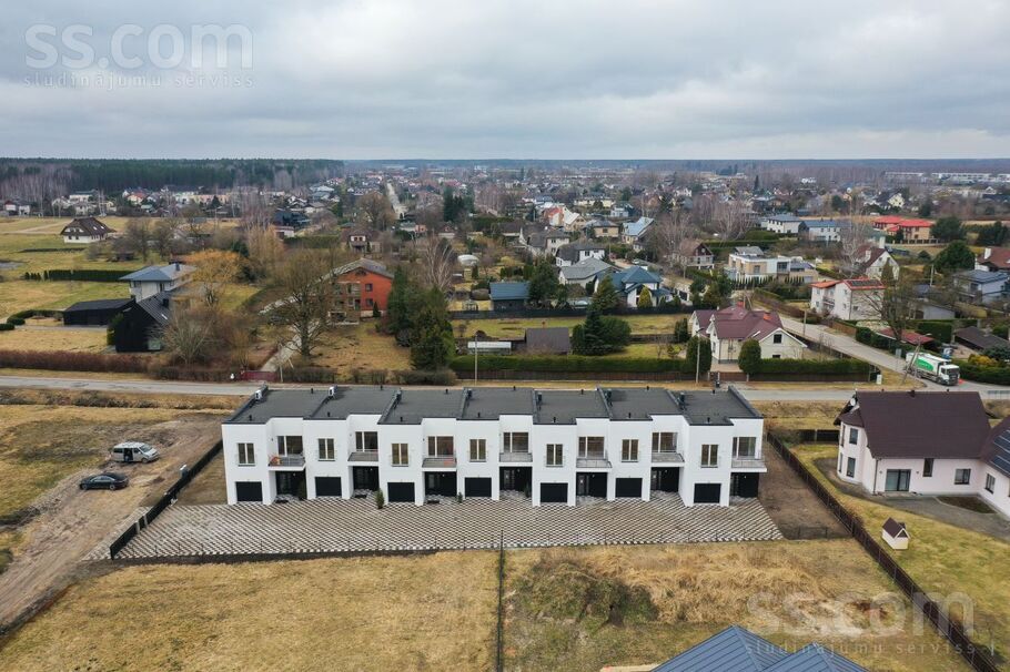 Rītausmas iela 1, Mārupe, Rīgas rajons, Mārupes pag. — dzivoklis