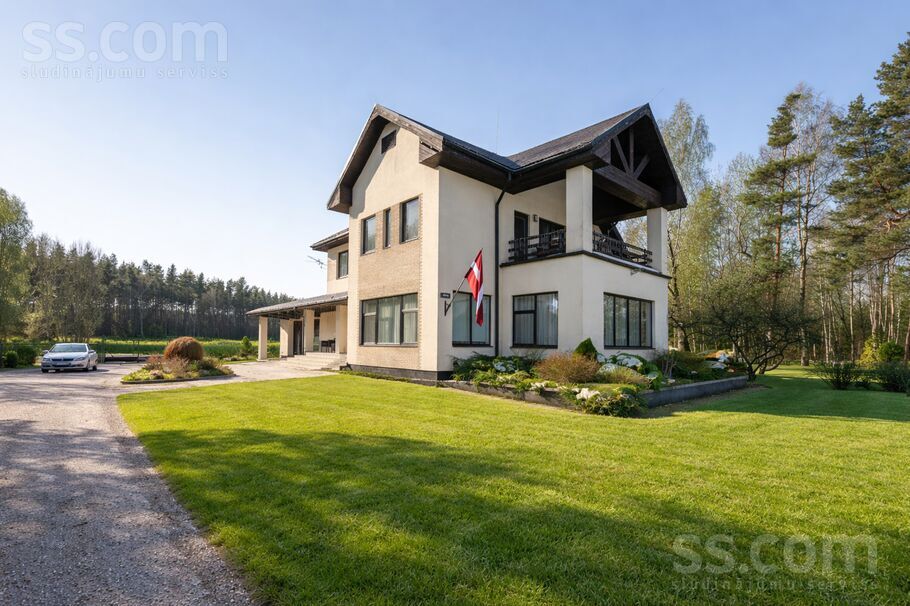 Vetras, Trenči, Rīgas rajons, Babītes pag. — maja