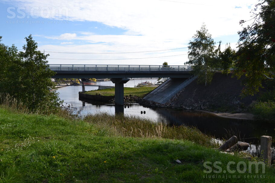 Vēju 20, Mērsrags, Talsi un raj., Mērsraga pag. — zeme