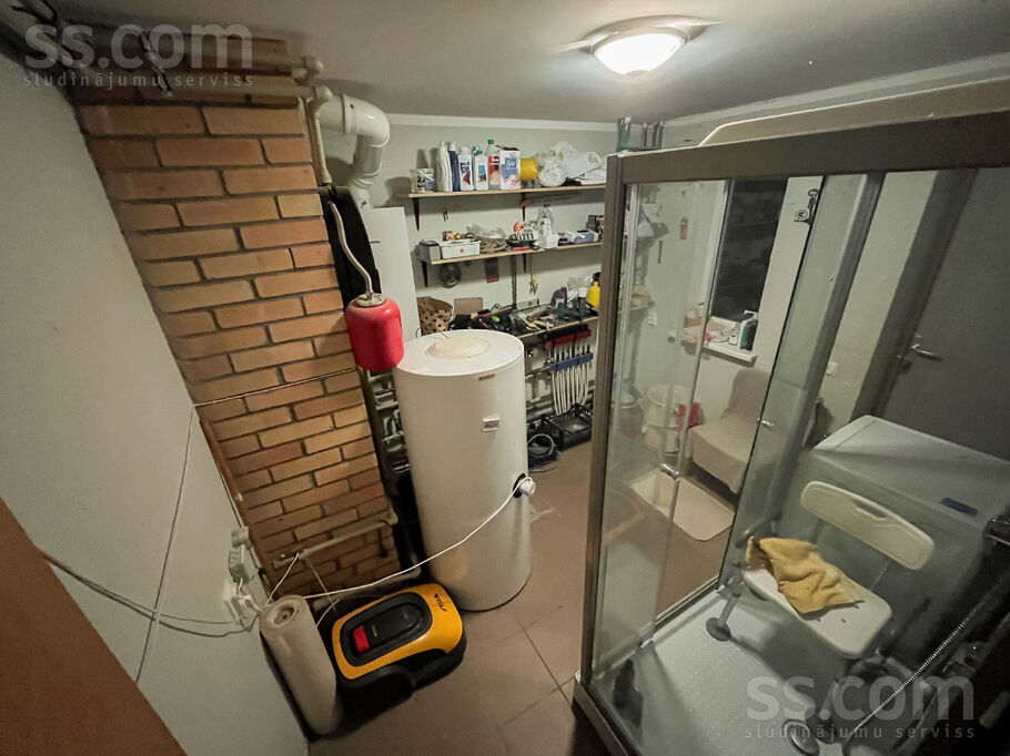 Griezes iela 10, Rīgas rajons, Sigulda — maja