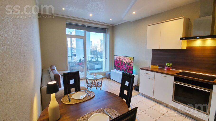 Pļavnieku 9, Rīga — dzivoklis