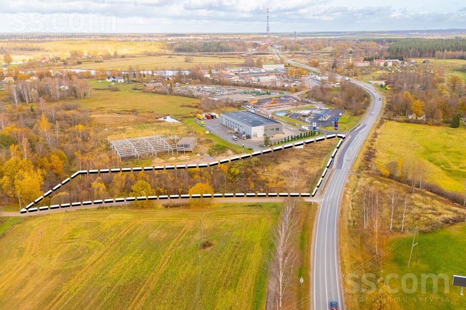 Ievēni, Valmiera un raj., Valmiera — zeme