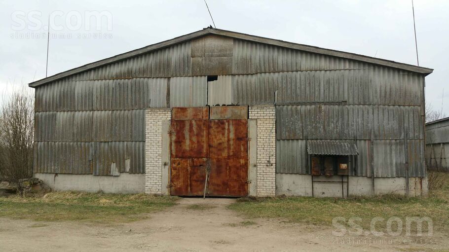 P11, Limbaži un raj., Limbaži — telpa