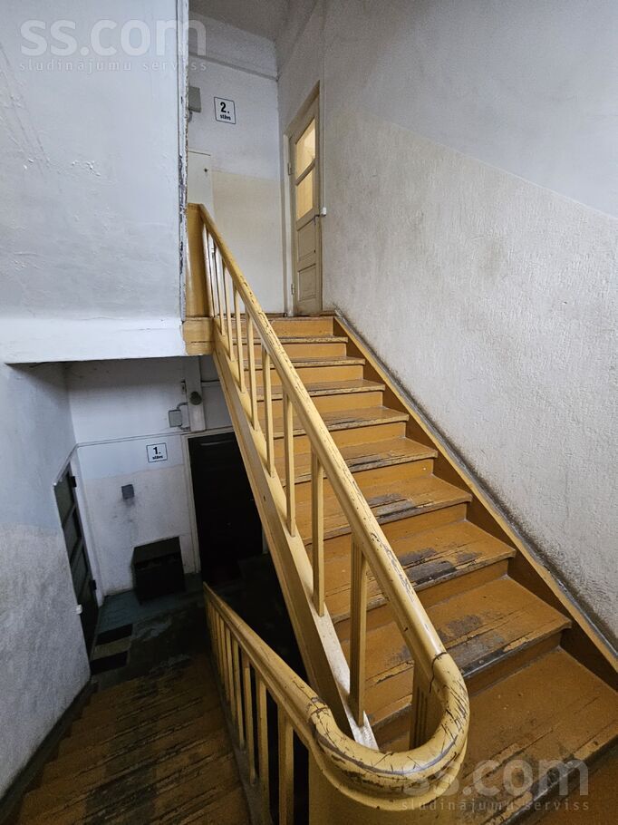 Dzirnavu iela 3, Alūksne un raj., Alūksne — dzivoklis