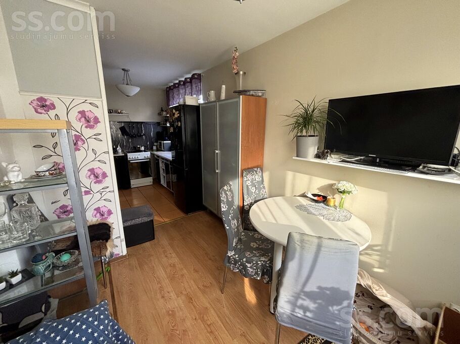 Upeņu 3, Jāņupe, Rīgas rajons, Olaines pag. — maja