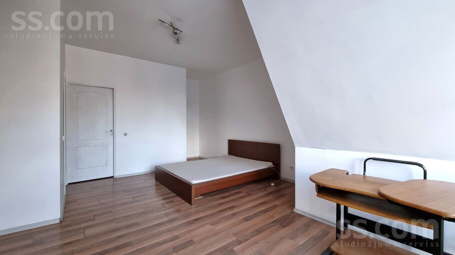 Krāsotāju 6, Rīga — maja