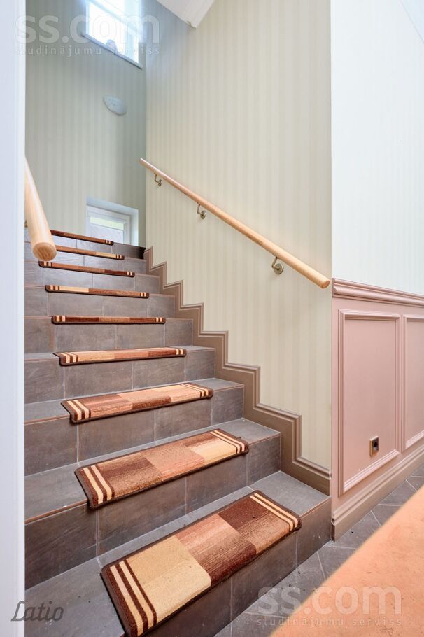 Bišu 9, Spilve, Rīgas rajons, Babītes pag. — maja