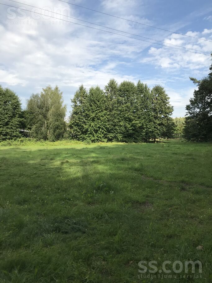 Teterlīču iela 2b/2c, Rīgas rajons, Saulkrasti — zeme