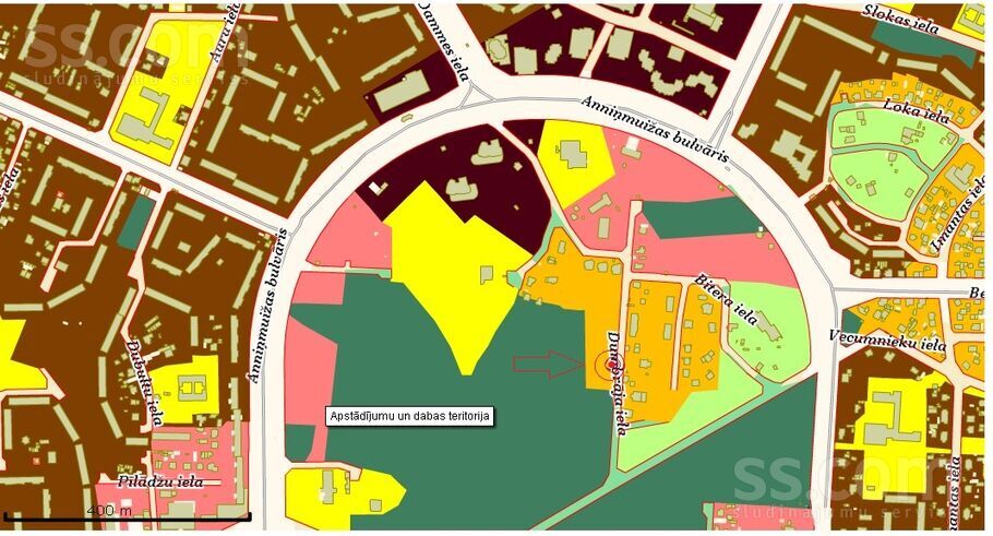 Dumbrāja 11, Rīga — zeme