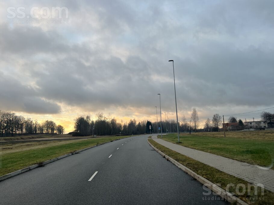 Komunālā iela 5, Rēzekne un raj., Rēzekne — zeme