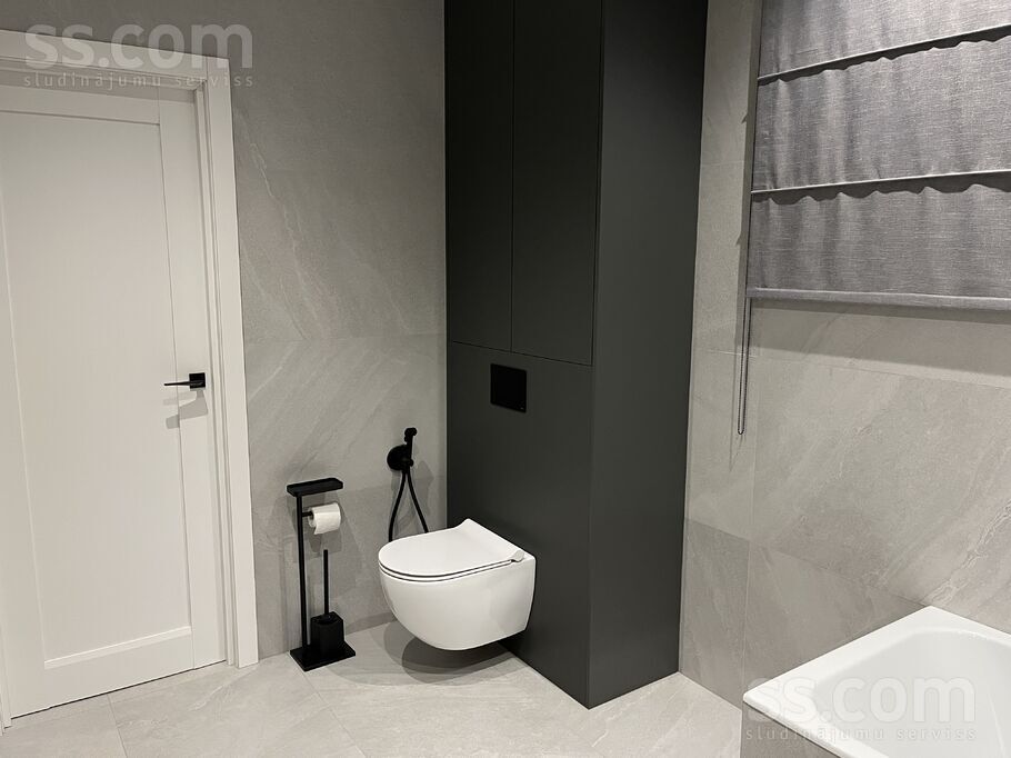 Lapeņieki, Abavas 5, Rīgas rajons, Baloži — maja