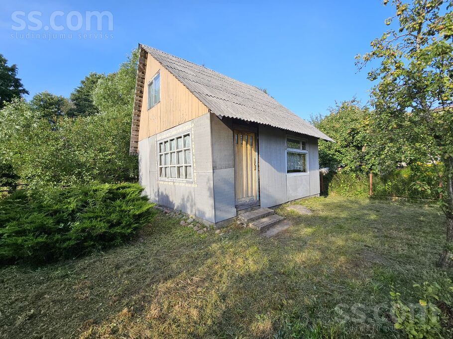 Šķēde, Liepāja un raj., Medzes pag. — maja