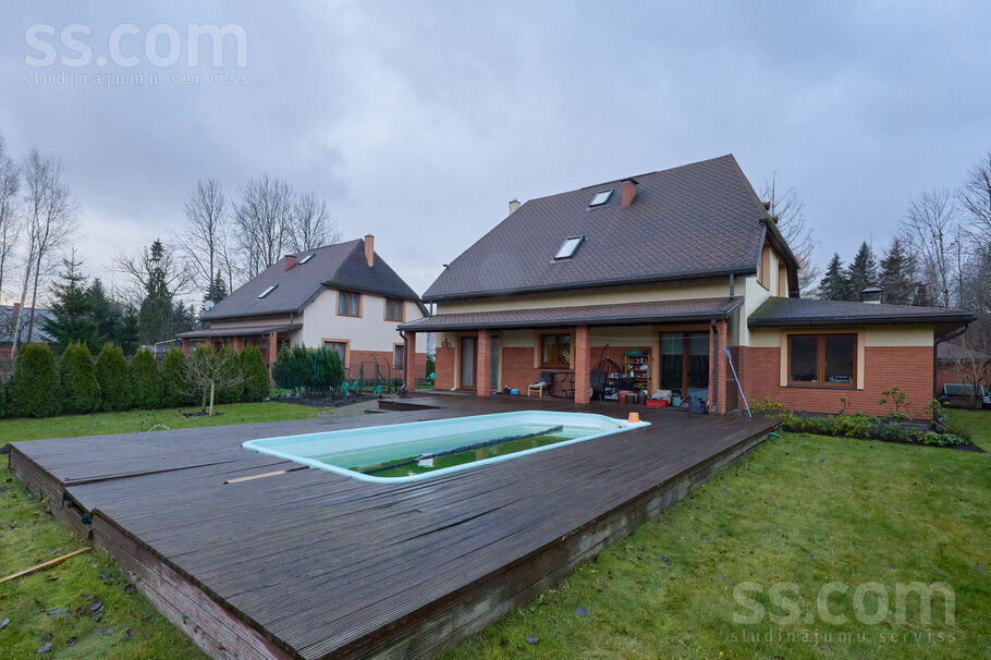 Beberbeķu 7. l., Rīga — maja