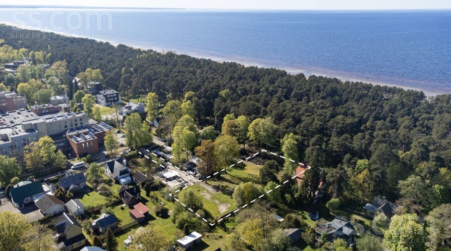 Aiviekstes iela 1, Jūrmala — zeme