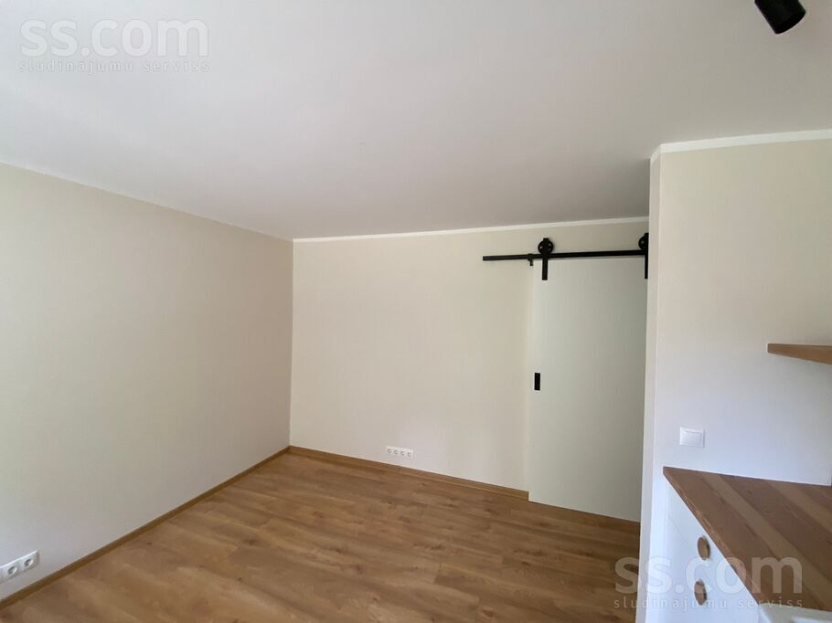 Iedzēni 1, Iedzēni, Madona un raj., Bērzaunes pag. — dzivoklis