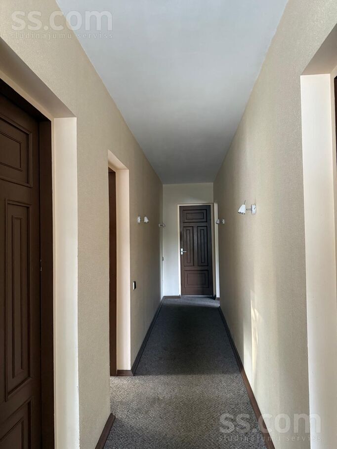 Augstienes, Rīga — maja