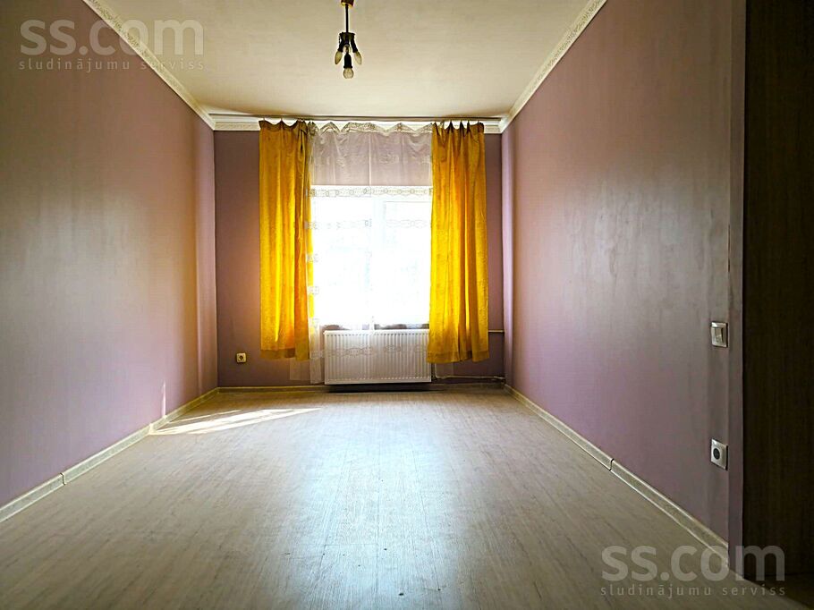 Nelku, Ogre un raj., Ogre — maja