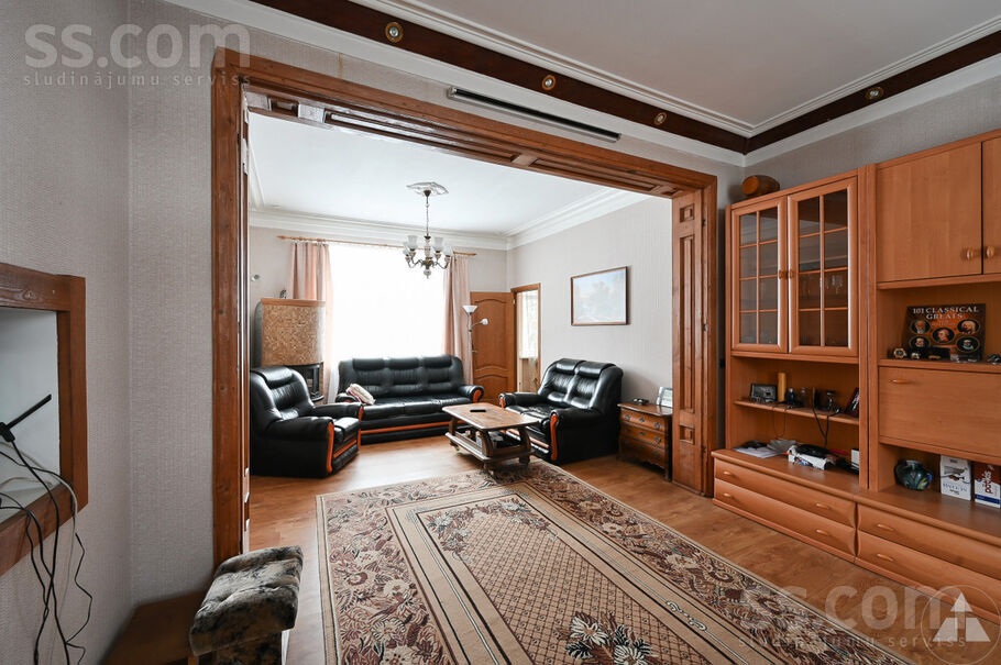 Rītupes 27, Rīga — maja