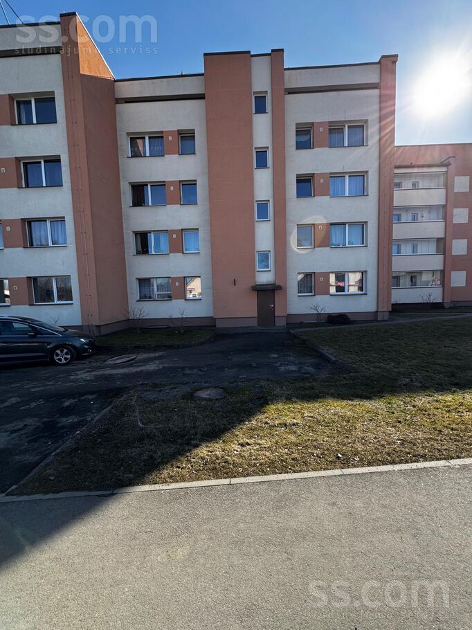 Lāčplēša iela 21, Ogre un raj., Lielvārde — dzivoklis