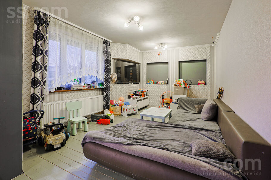 Grāvja iela 1, Rīgas rajons, Saulkrasti — maja