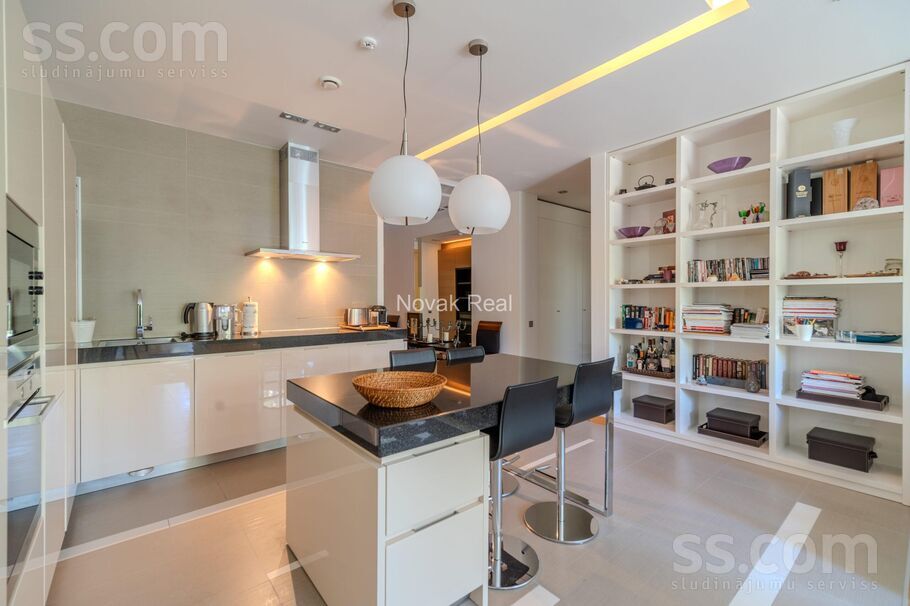 Dzintaru prospekts 39, Jūrmala — dzivoklis