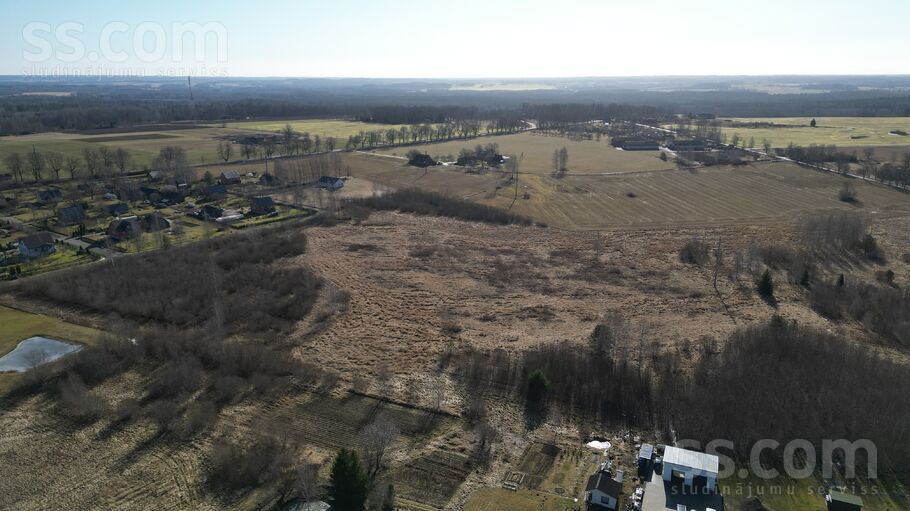 Pie Līvānu mājām, Cēsis un raj., Liepas pag. — zeme