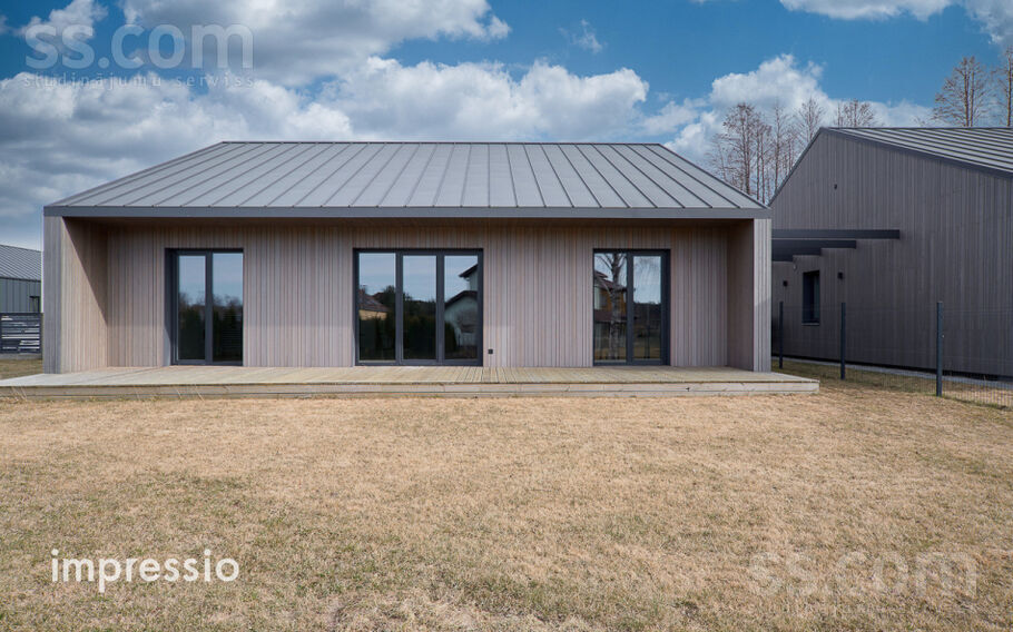 Dreimaņu 19, Mežāres, Rīgas rajons, Babītes pag. — maja