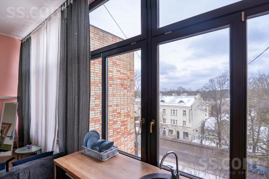 Dubultu prospekts 10, Jūrmala — dzivoklis