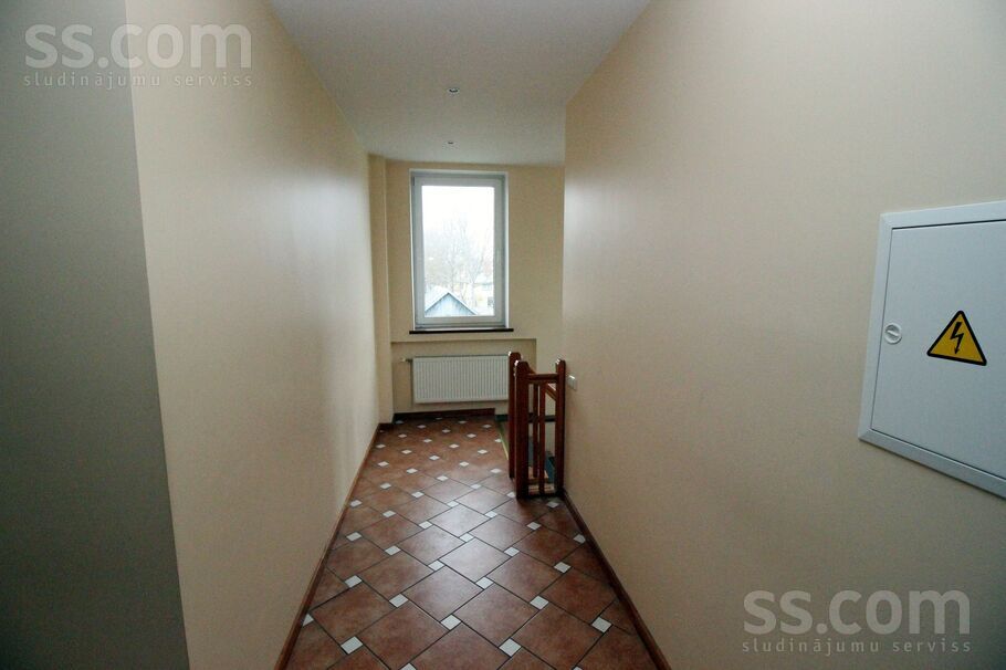Planīcas 5b, Kuldīga un raj., Kuldīga — maja