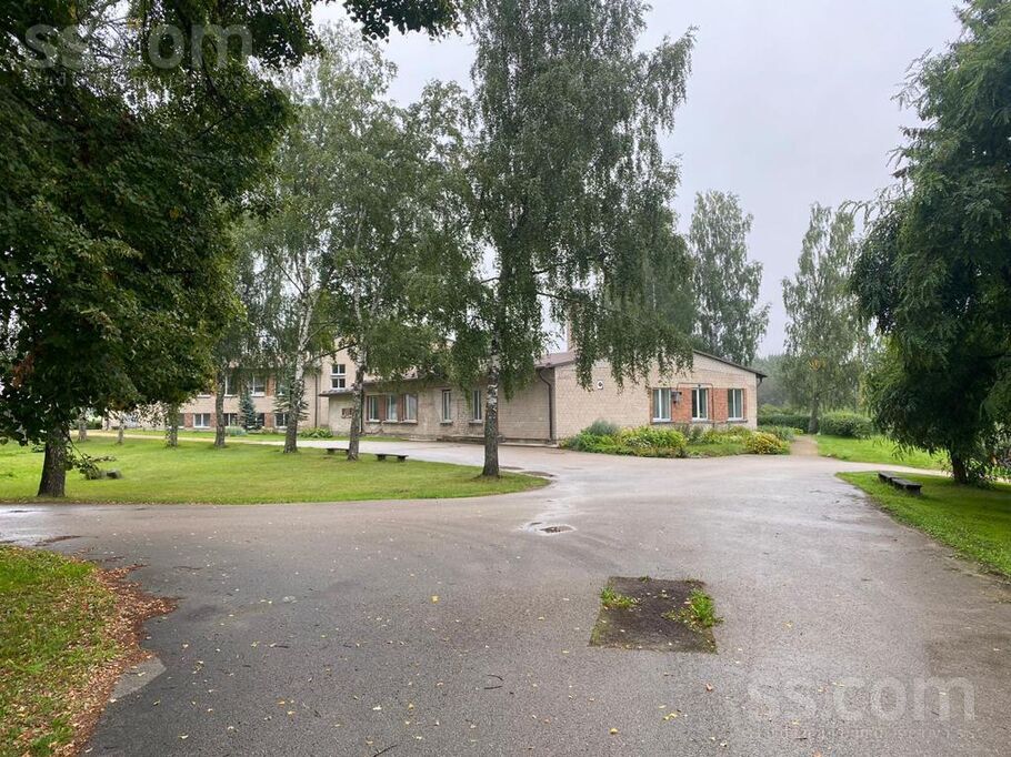 Ezersala 1, Ezersala, Ludza un raj., Zvirgzdenes pag. — maja