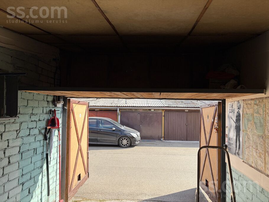 Dzelzavas 16a, Rīga, Purvciems — telpa