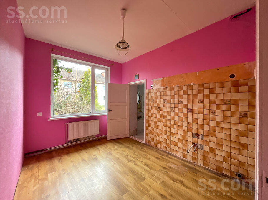 Skolas iela 11, Engure, Tukums un raj., Engures pag. — dzivoklis