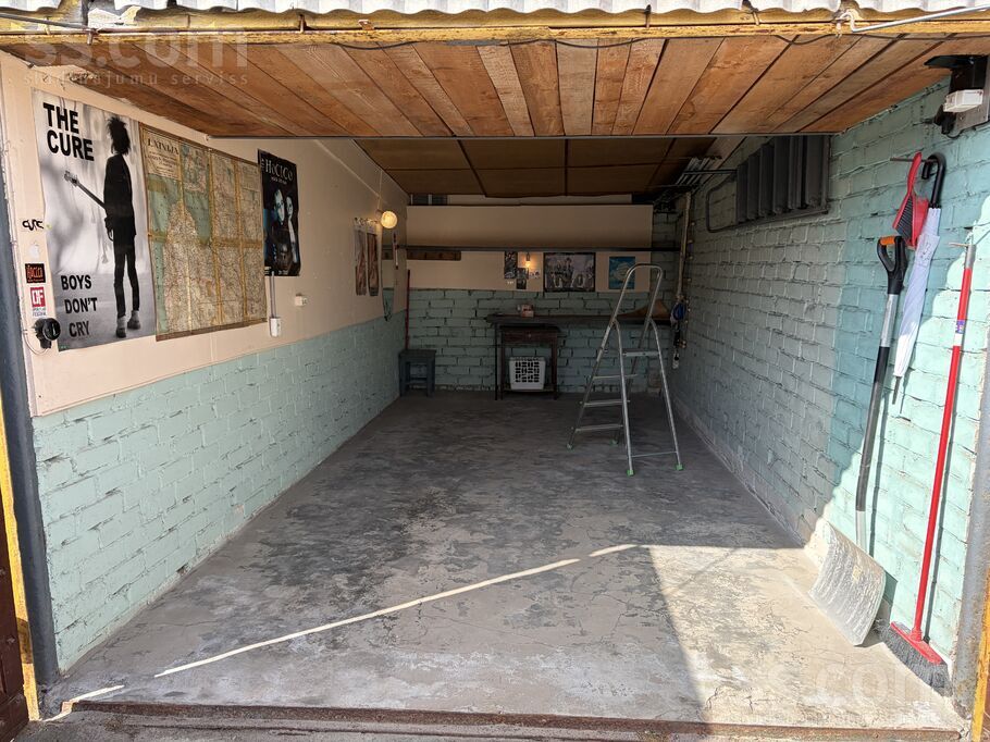 Dzelzavas 16a, Rīga, Purvciems — telpa