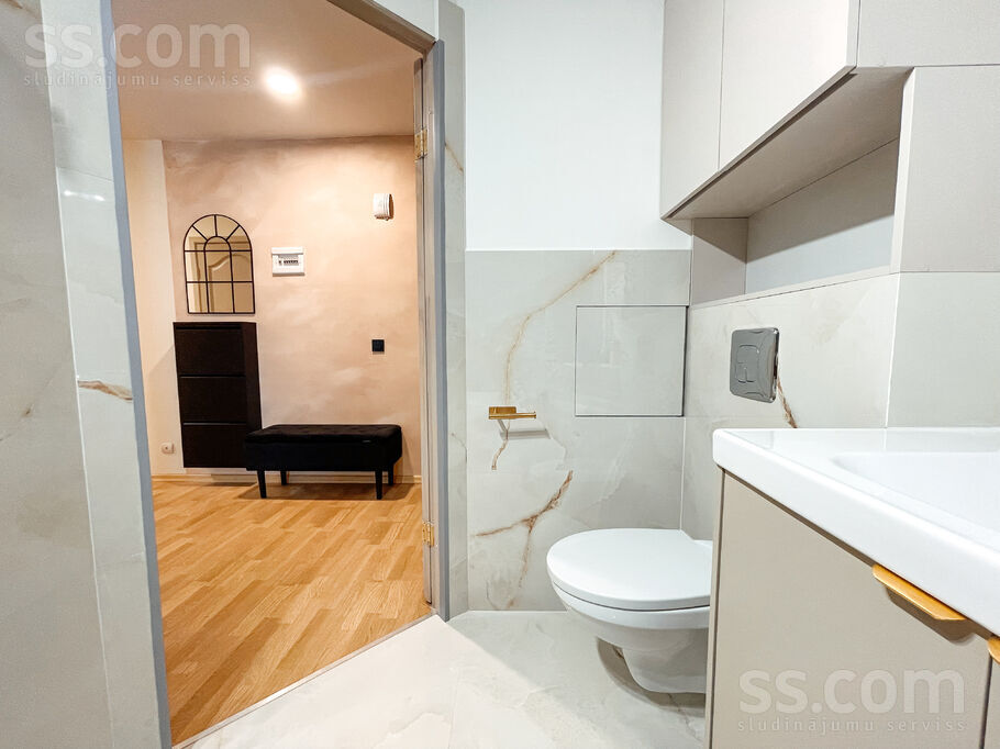 Lielcieceres iela 29, Saldus un raj., Brocēni — dzivoklis