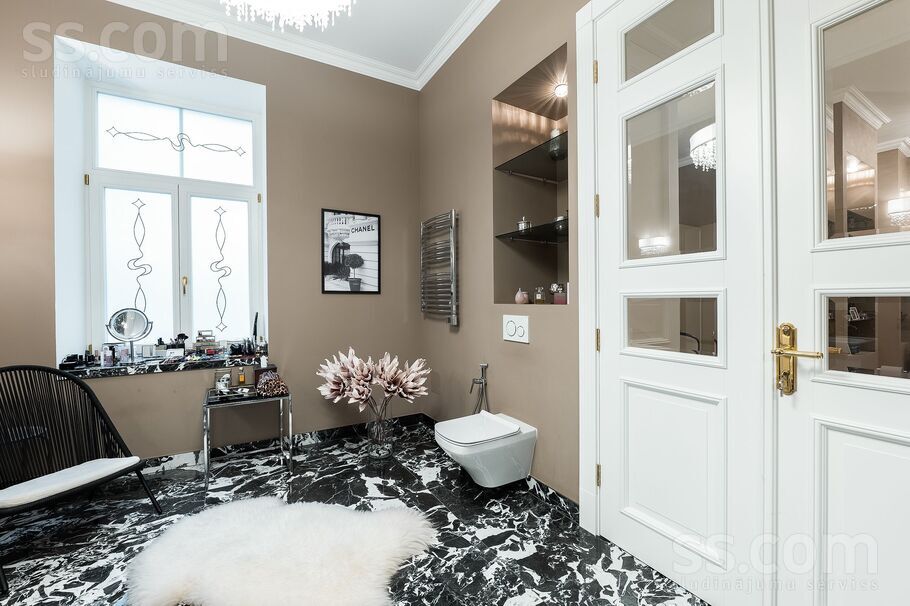 Elizabetes 22, Rīga — dzivoklis