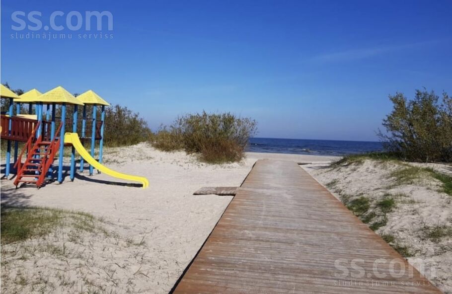 Ošu 2, Roja, Talsi un raj., Rojas pag. — maja