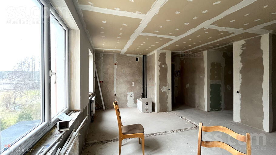 Torņa 3, Roja, Talsi un raj., Rojas pag. — dzivoklis