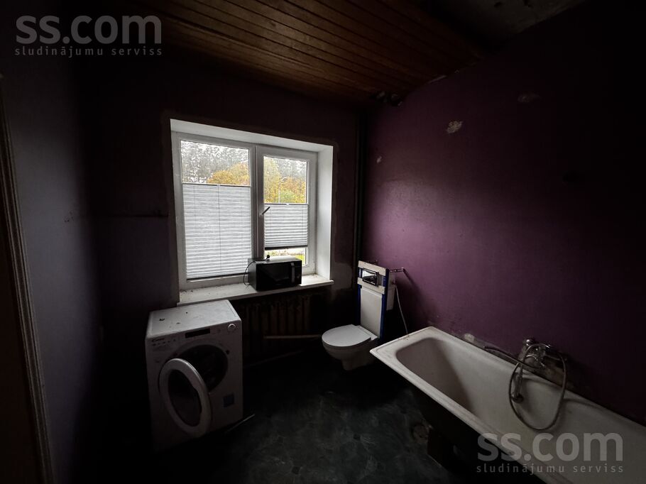 Pavasara iela 4, Ozolnieki, Jelgava un raj., Ozolnieku pag. — maja