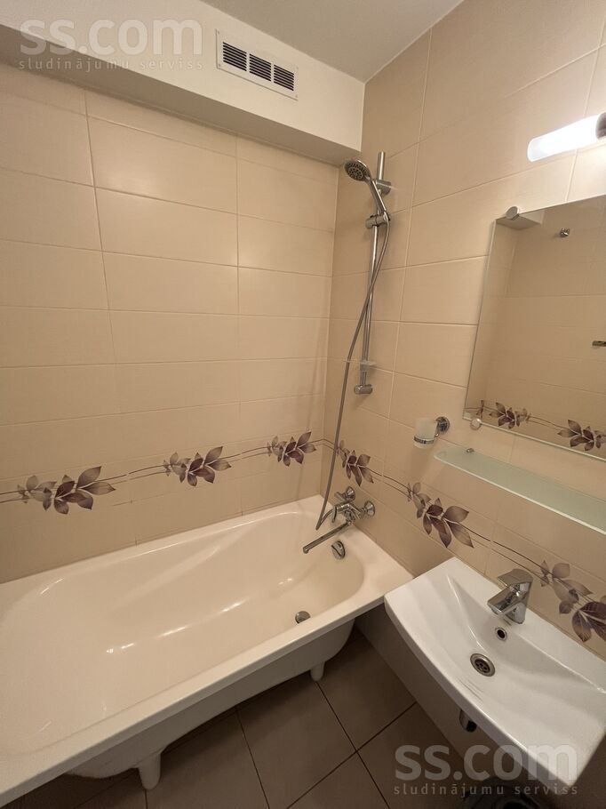 Kurzemes pr. 24, Rīga — dzivoklis