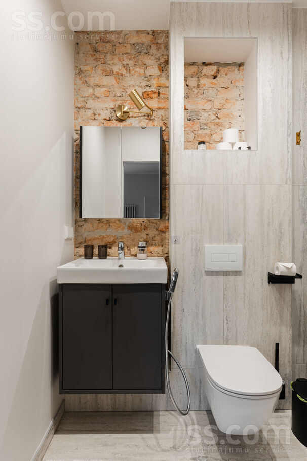 Jomas iela 46, Jūrmala — dzivoklis