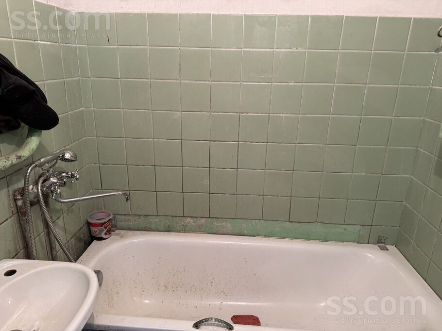 1 15, Viesturi, Bauska un raj., Viesturu pag. — dzivoklis