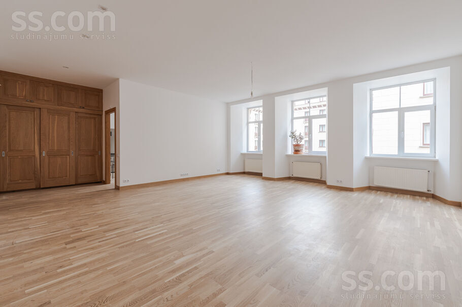 Vaļņu 21, Rīga — dzivoklis